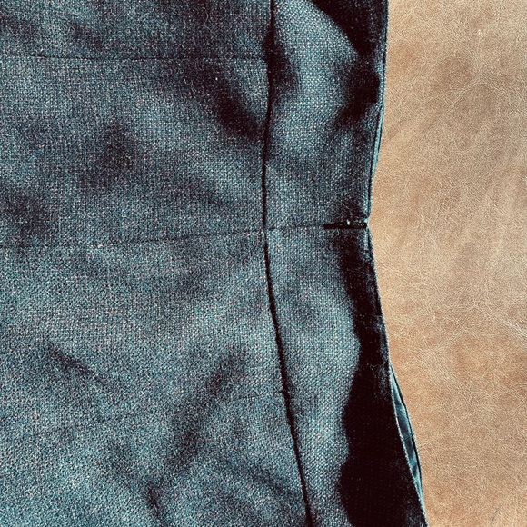 COPY - Harold's wool applique lined skirt, size 14 - Picture 8 of 9